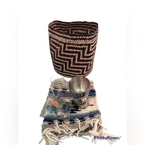 Bar and Drink Accessories Set with 6 items